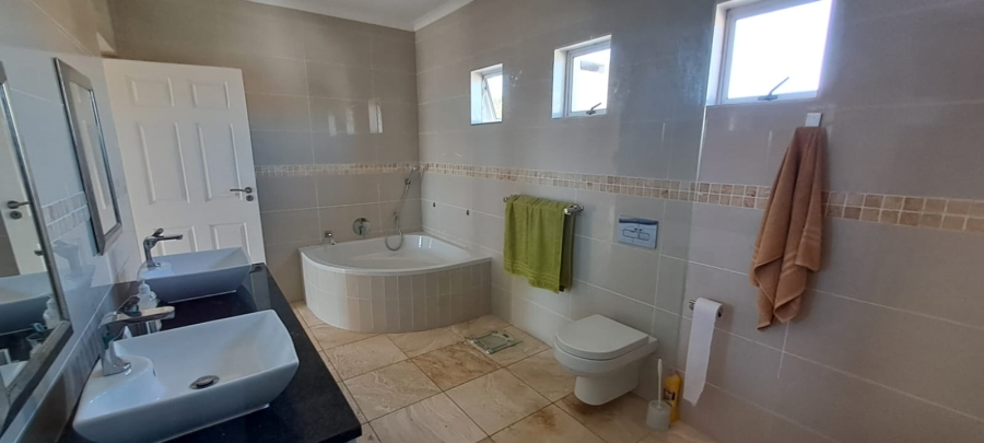 3 Bedroom Property for Sale in Port Owen Western Cape